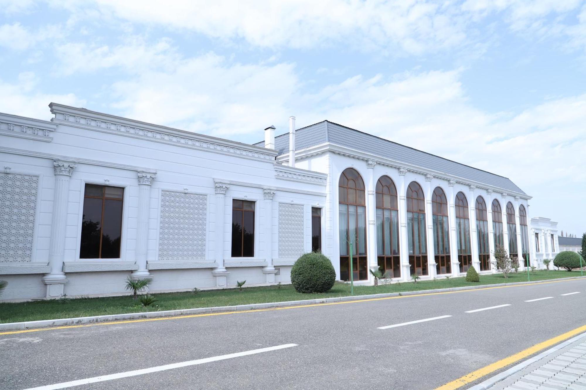 Ayan Palace Hotel Tovuz Exterior foto